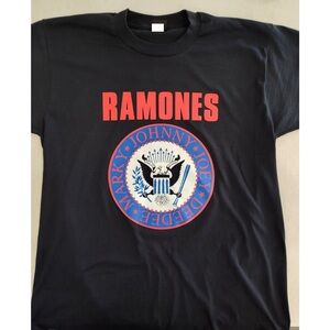 Retro RAMONES T Shirt